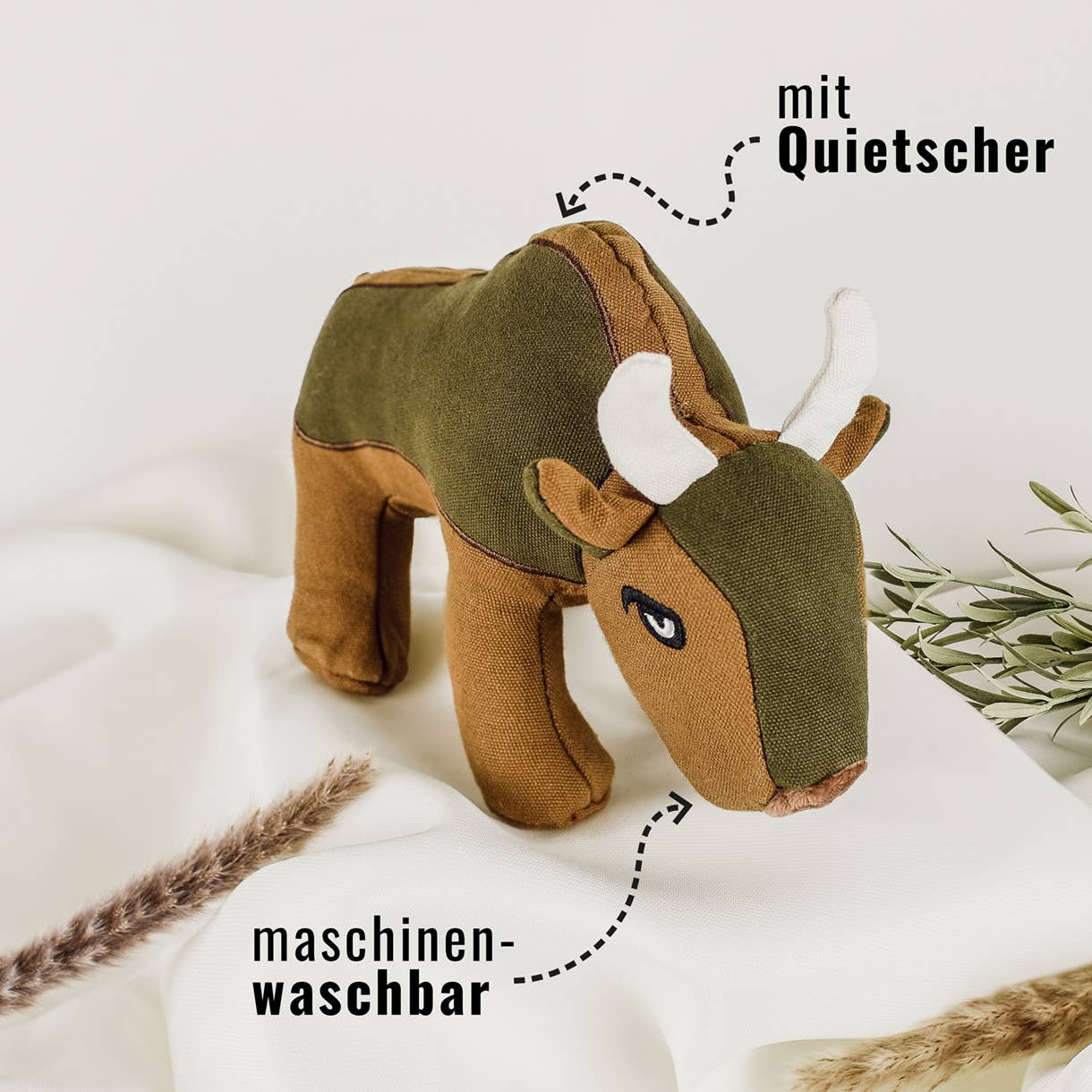 Jouet pour chien robuste avec couineur - Buffle