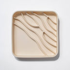Gamelle anti-glouton silicone carré beige
