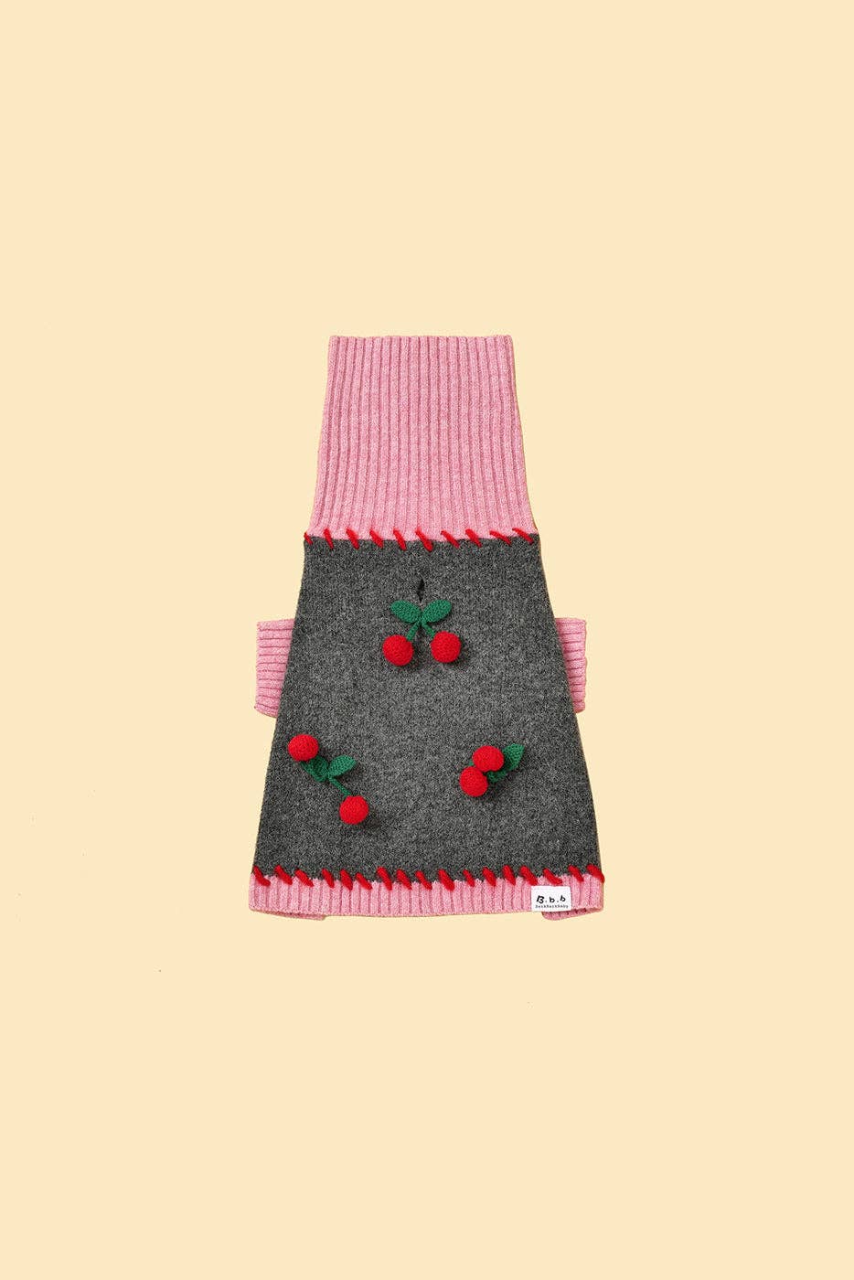 Pull à col cerises